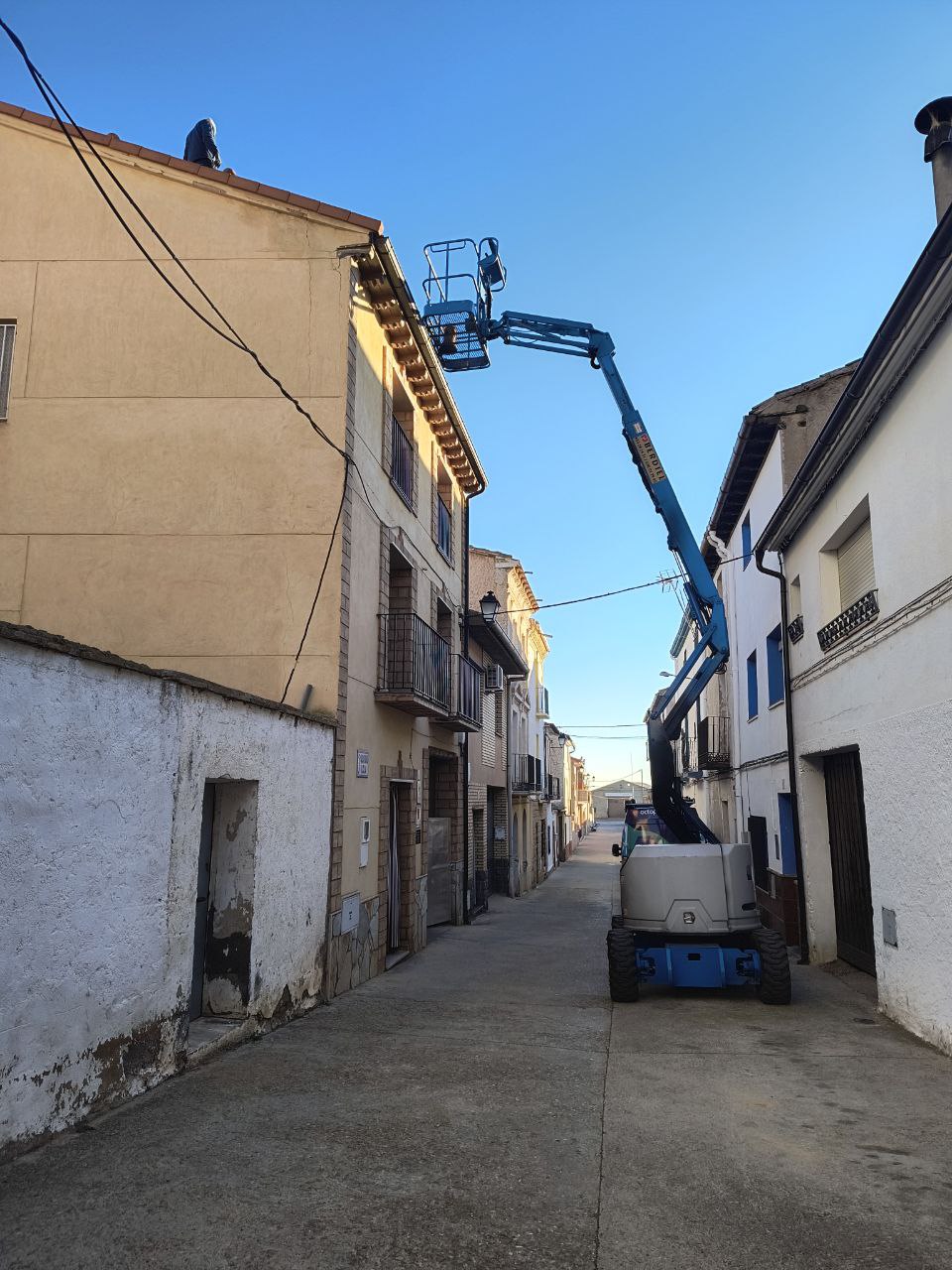 Grúa instalación solar